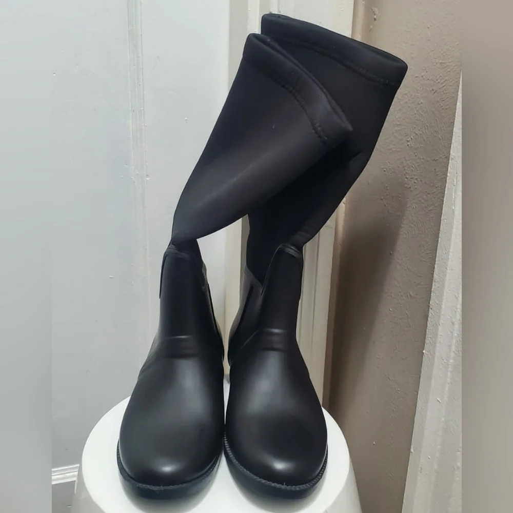 Bass Waterproof Non-slip Rain Boots Kneel-High PVC Boots Winter boot Size 6🌴✌️